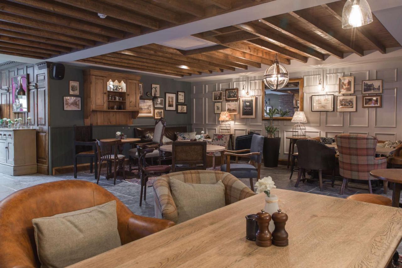 The Bridge Hotel Chertsey Luaran gambar
